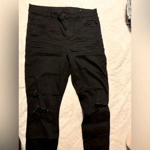 16 R. Black. Brand: American Eagle highrise skinny jeans